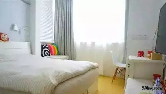 这30㎡的超小型老房子,竟改造出了5个房间!